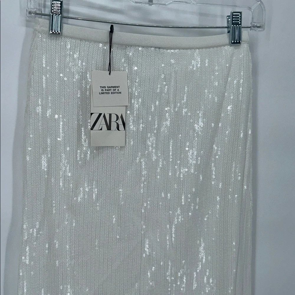 New Zara Women’s White Sequin Skirt Size Small Limited Edition - Picture 5 of 9